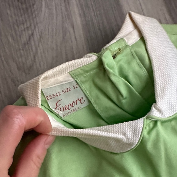 Vintage DEADSTOCK “encore” Light Green Peter Pan Collar Dress with White Trim - Picture 5 of 10